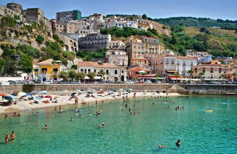 Photo of Others in Pizzo