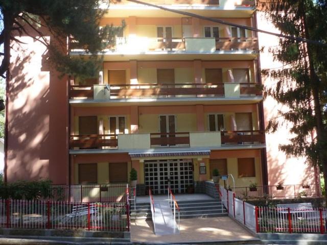 Photo of Buildings in Camigliatello