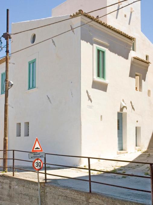 Photo of Buildings in Strongoli