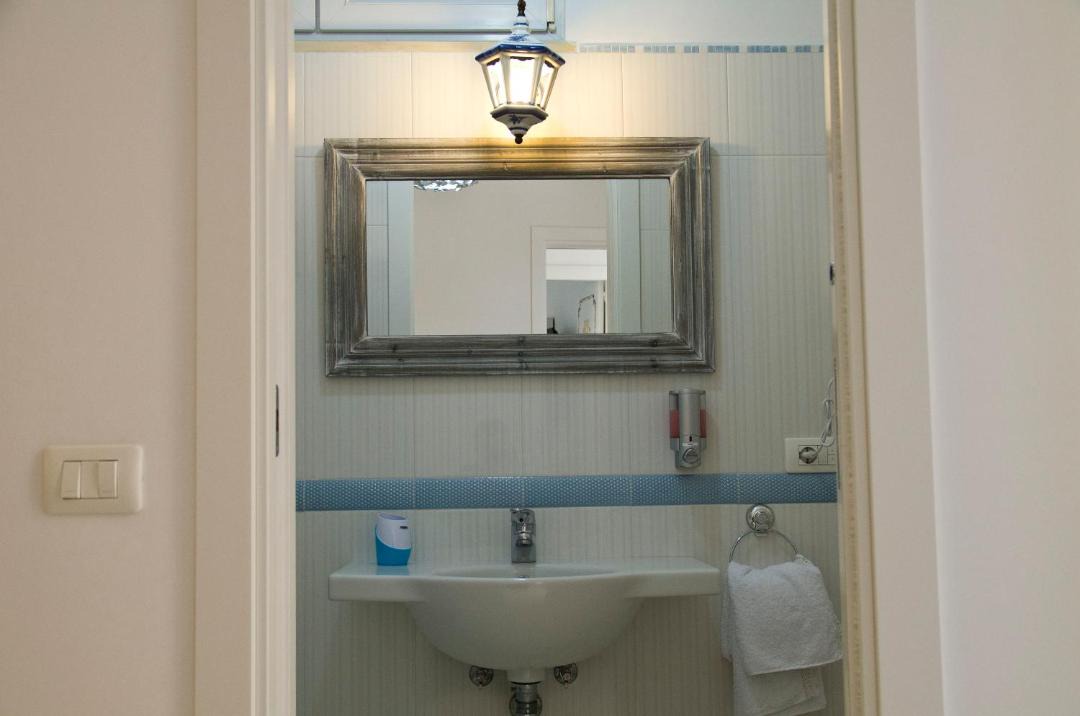 Photo of Bathroom in Marina Grande