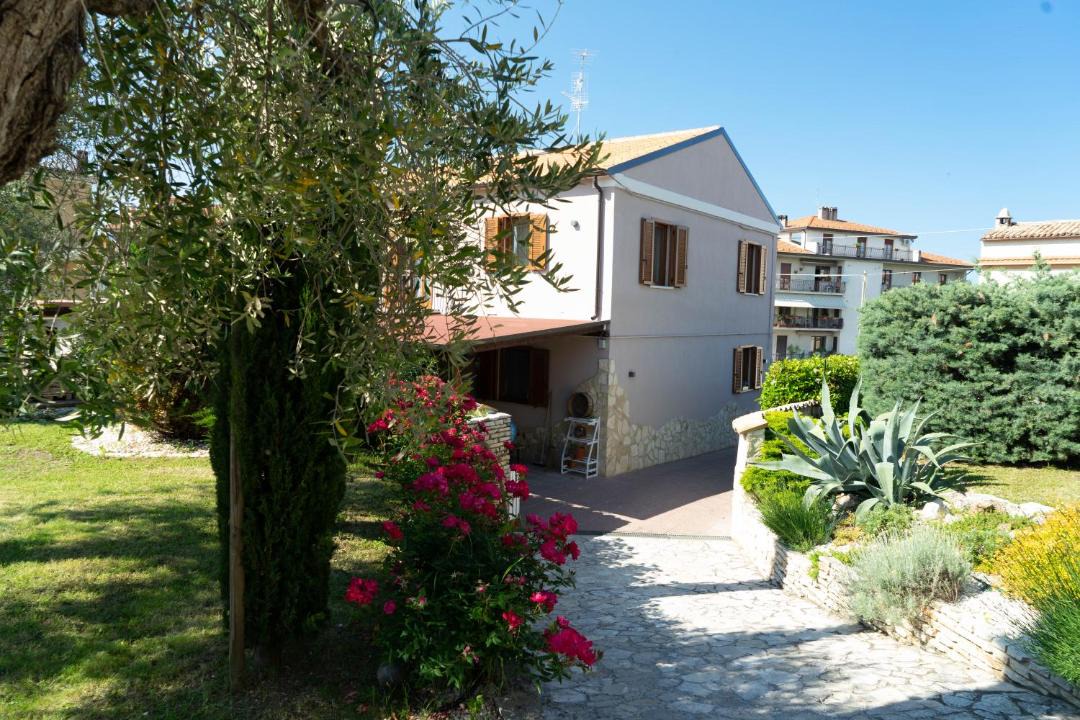 Photo of Others in Orsogna