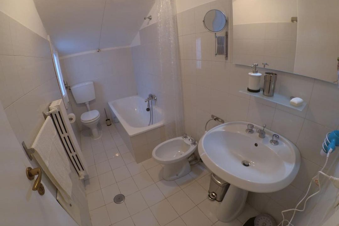 Photo of Bathroom in Summonte