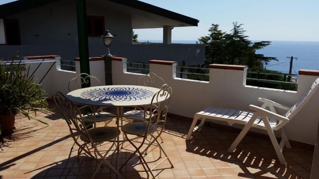 Photo of Patio Balcony in Caminia