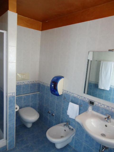 Photo of Bathroom in Casapulla
