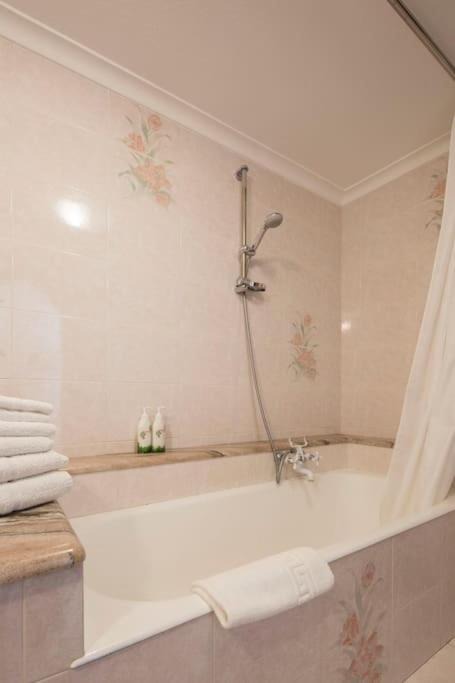 Photo of Bathroom in Montepertuso