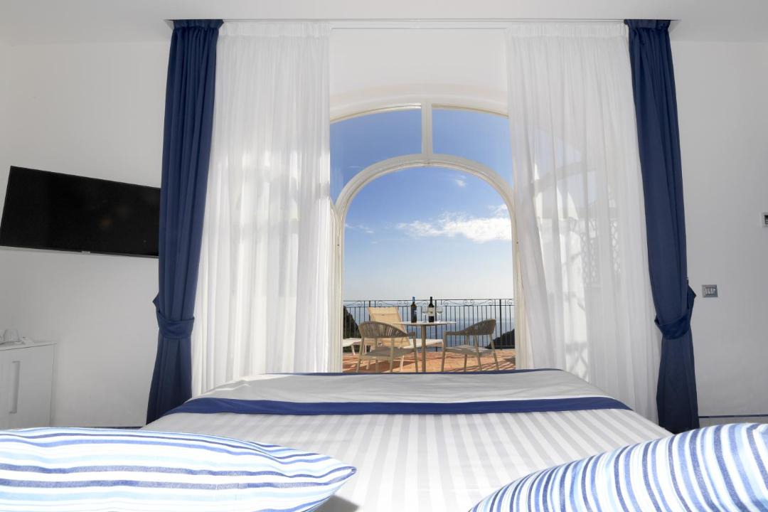 Photo of Bedroom in Pontone