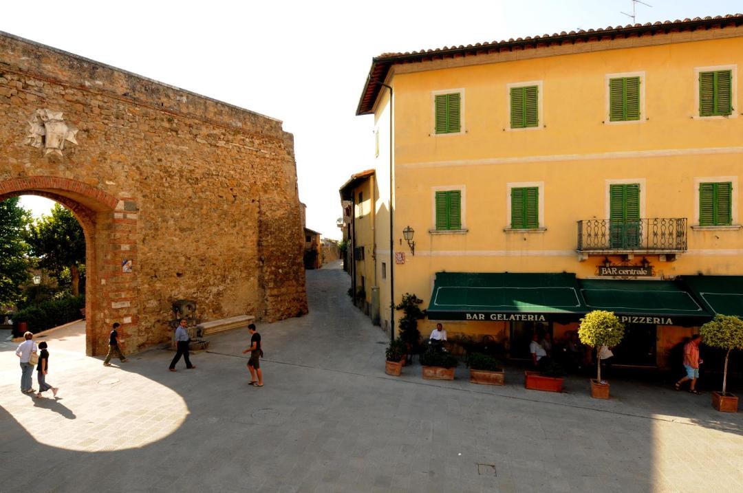 Photo of Buildings in San Quirico d'Orcia