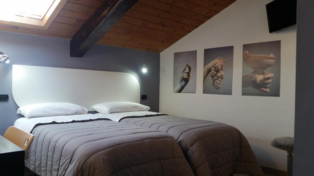Photo of Bedroom in Naples City Centre