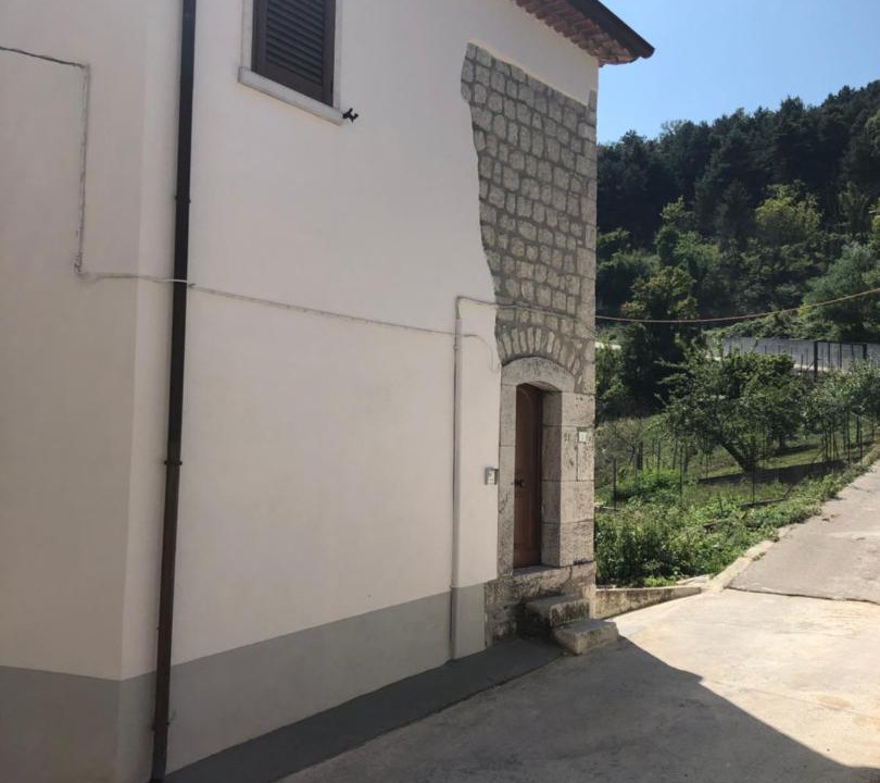 Photo of Buildings in Pietraroja