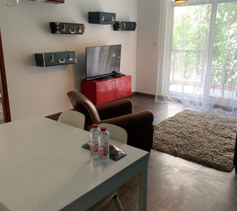 Photo of Livingroom in Motor City