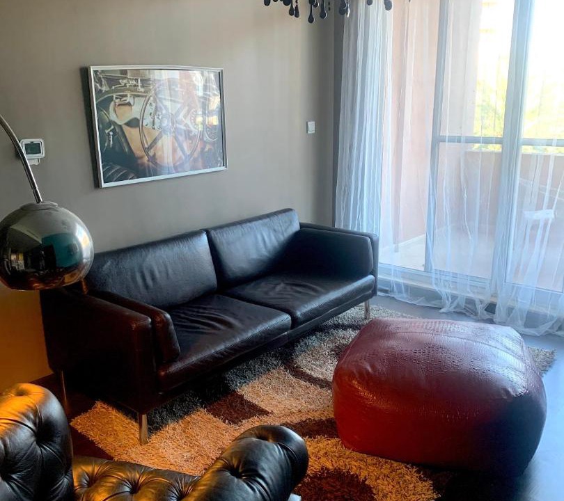 Photo of Livingroom in Motor City