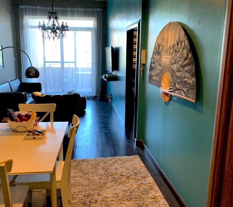 Photo of Livingroom in Motor City