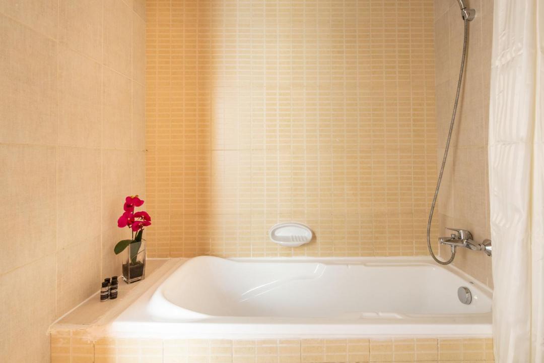 Photo of Bathroom in Dubai Production City