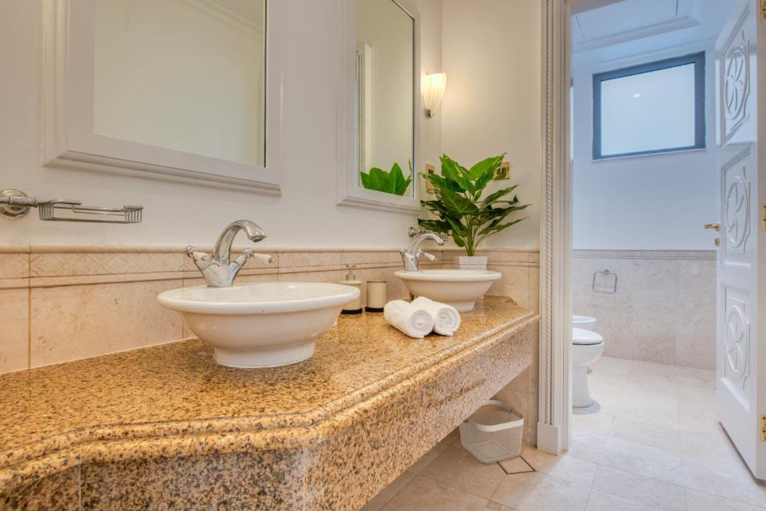 Photo of Bathroom in Palm Jumeirah
