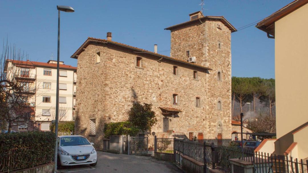Photo of Buildings in Twist