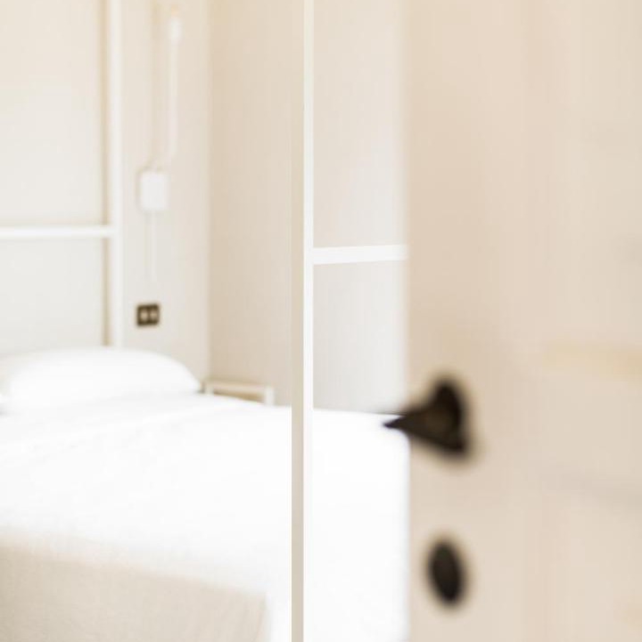 Photo of Bedroom in Ari