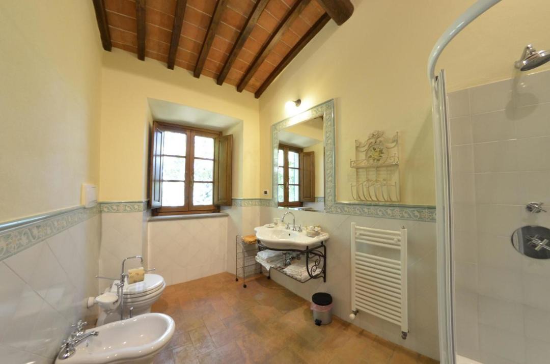 Photo of Bathroom in San Pietro a Cegliolo