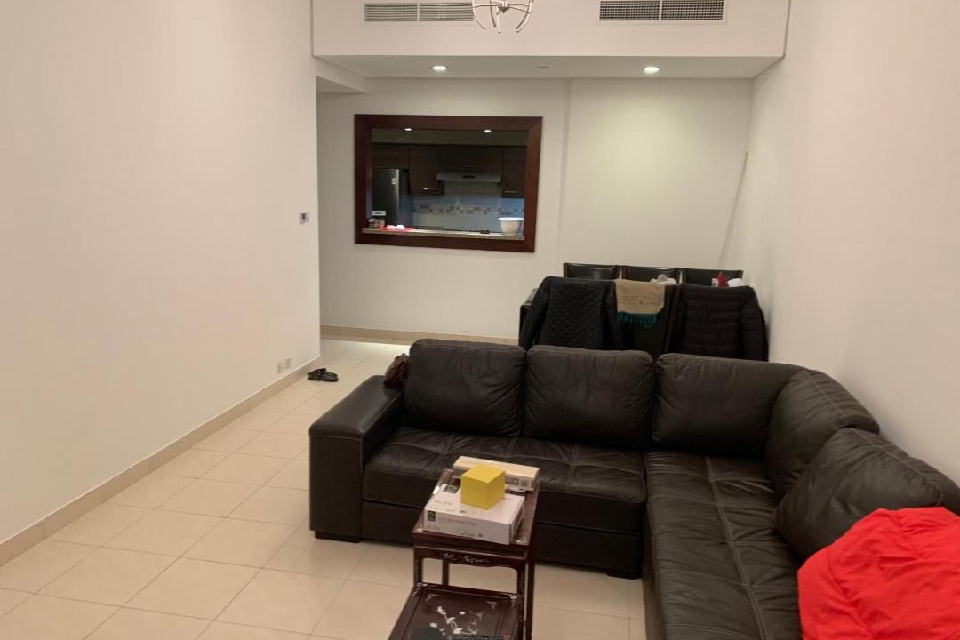 Photo of Livingroom in Trade Center