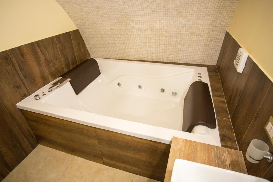 Photo of Bathroom in Historical Center