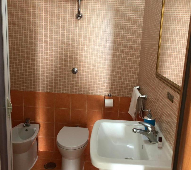 Photo of Bathroom in Naples City Centre