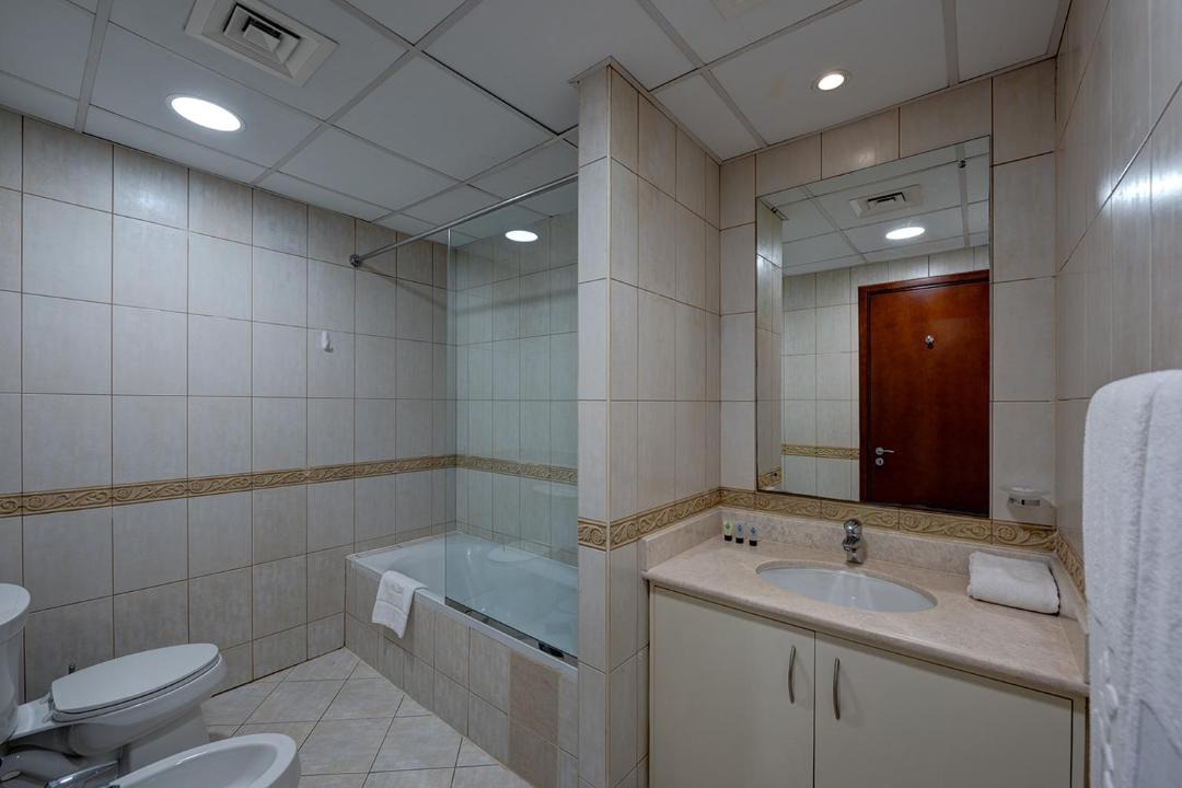 Photo of Bathroom in Motor City