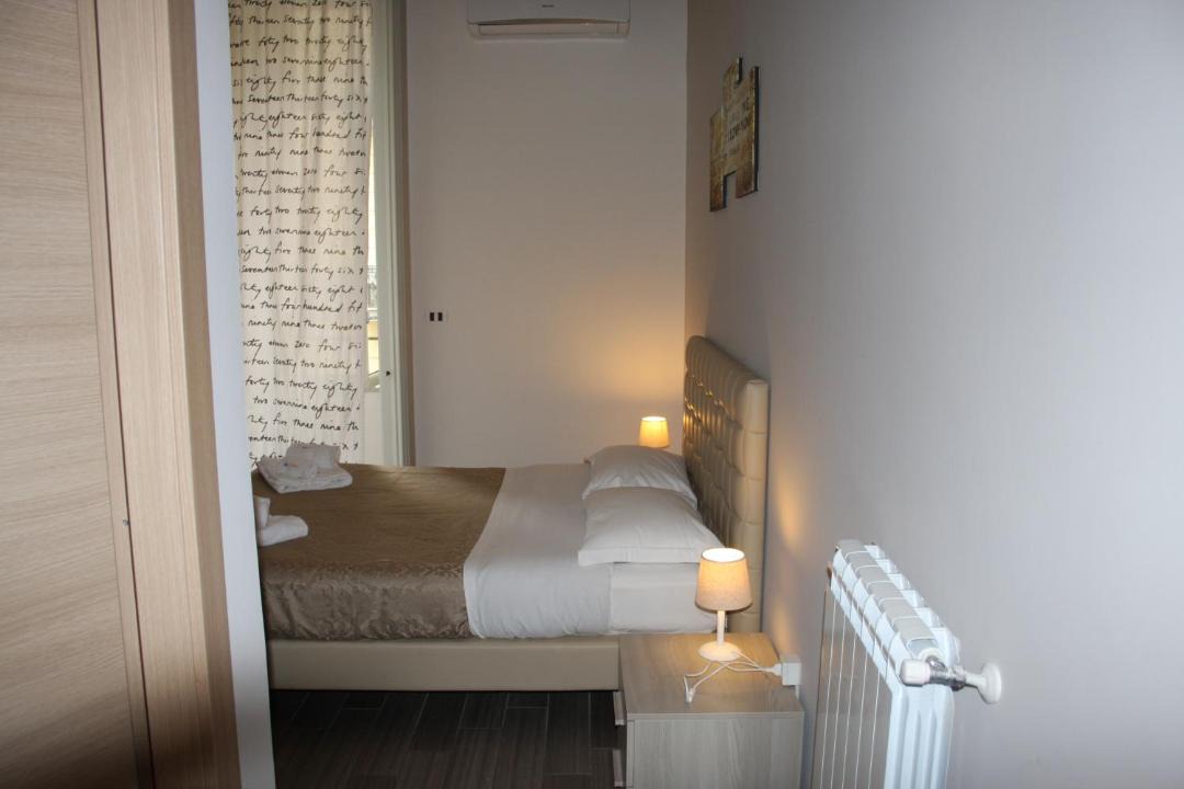Photo of Bedroom in Naples City Centre
