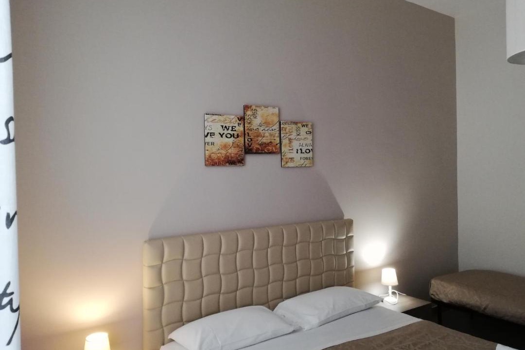 Photo of Bedroom in Naples City Centre