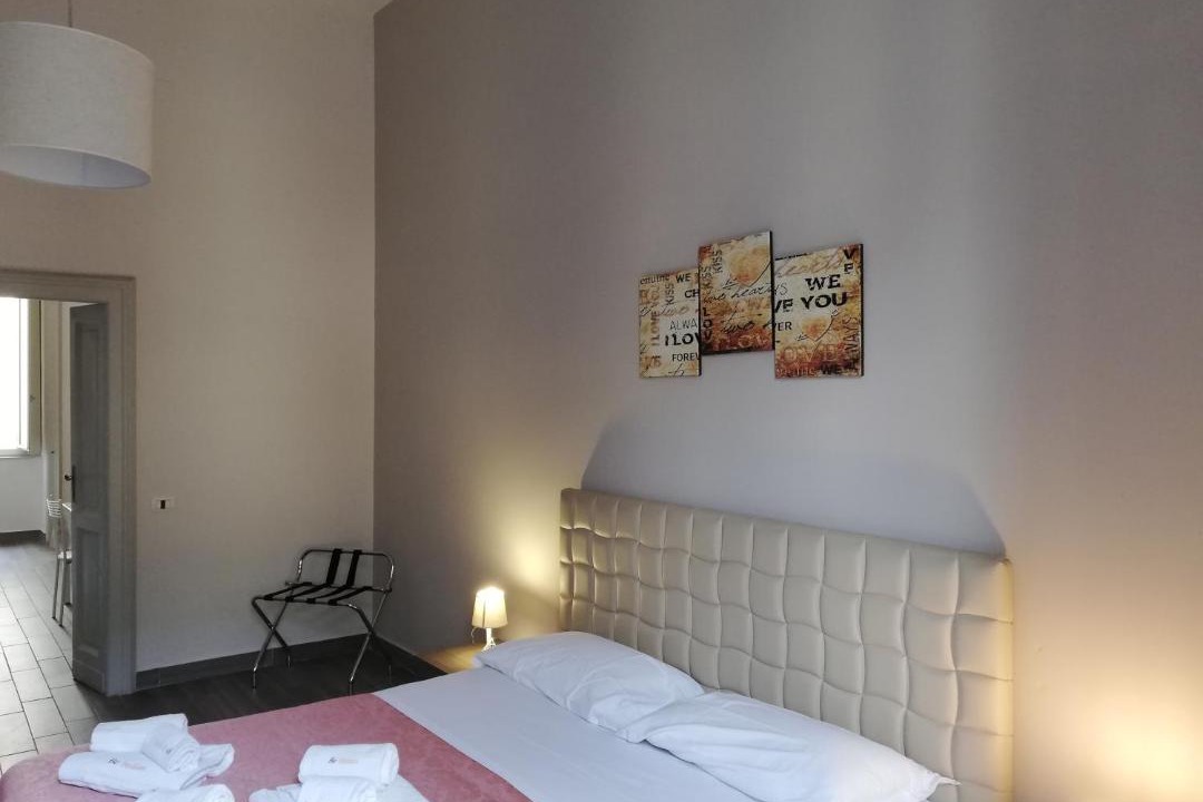 Photo of Bedroom in Naples City Centre