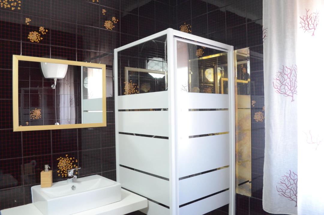 Photo of Bathroom in Pompei