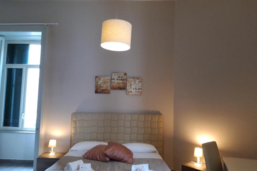 Photo of Bedroom in Naples City Centre