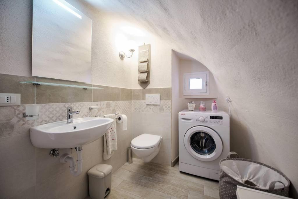 Photo of Bathroom in Panza