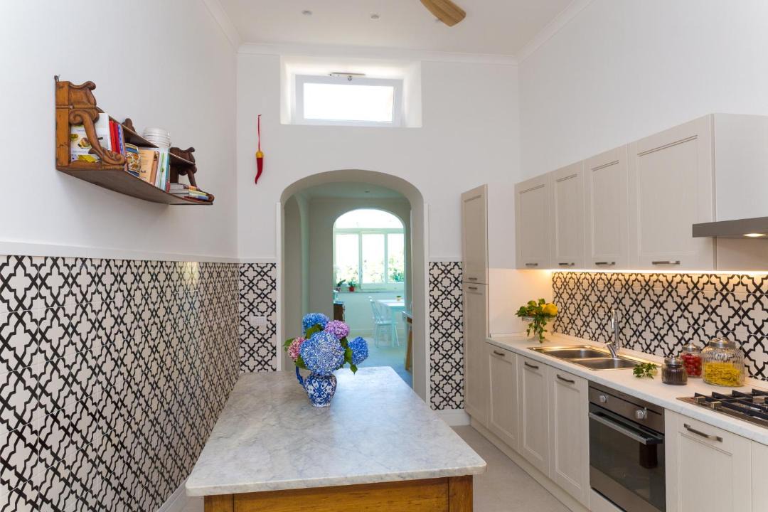 Photo of Kitchen in Meta