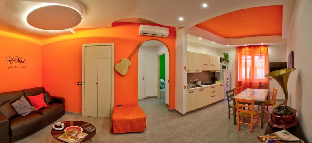 Photo of Livingroom in Sorrento City Centre