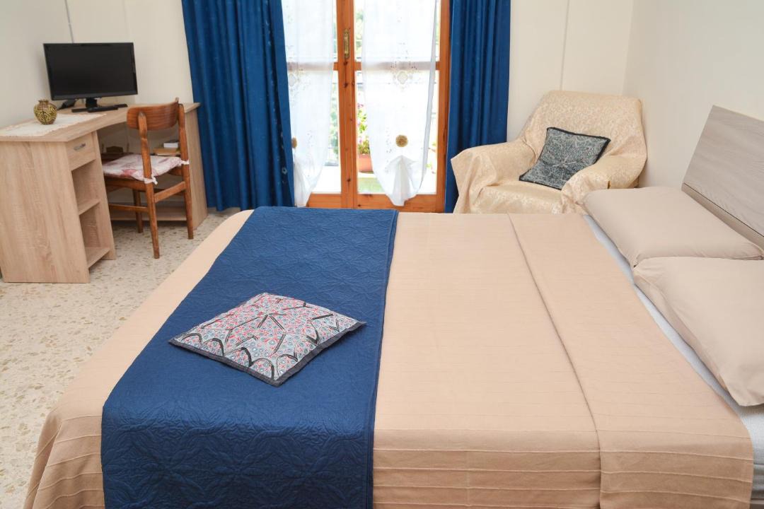 Photo of Bedroom in Caserta