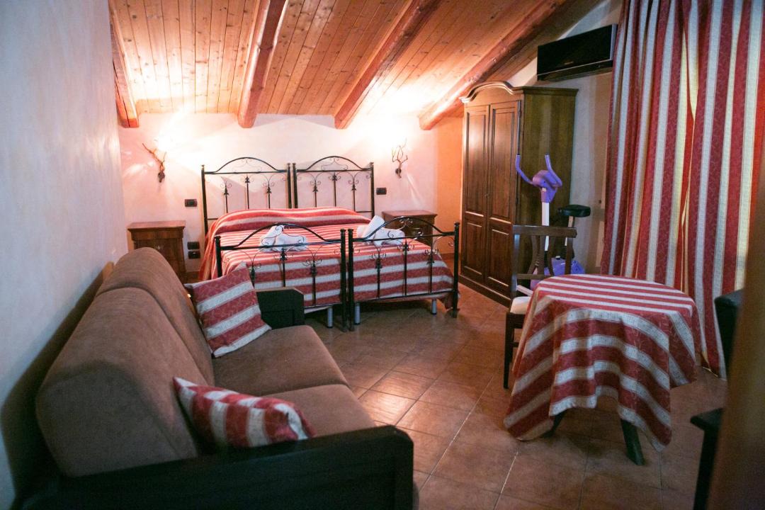 Photo of Bedroom in Pizzo