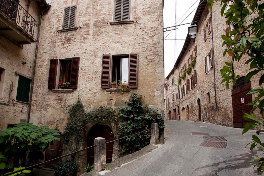 Photo of Buildings in Sarteano