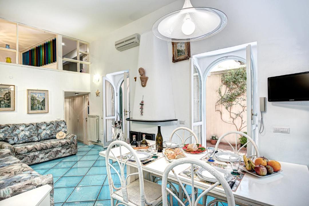 Photo of Livingroom in Anacapri