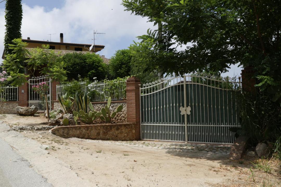 Photo of Buildings in Gasponi