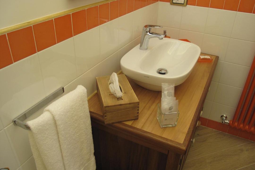 Photo of Bathroom in Pozzuoli