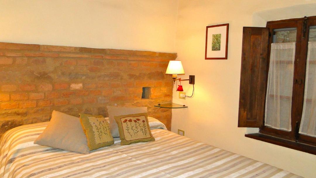 Photo of Bedroom in Buonconvento