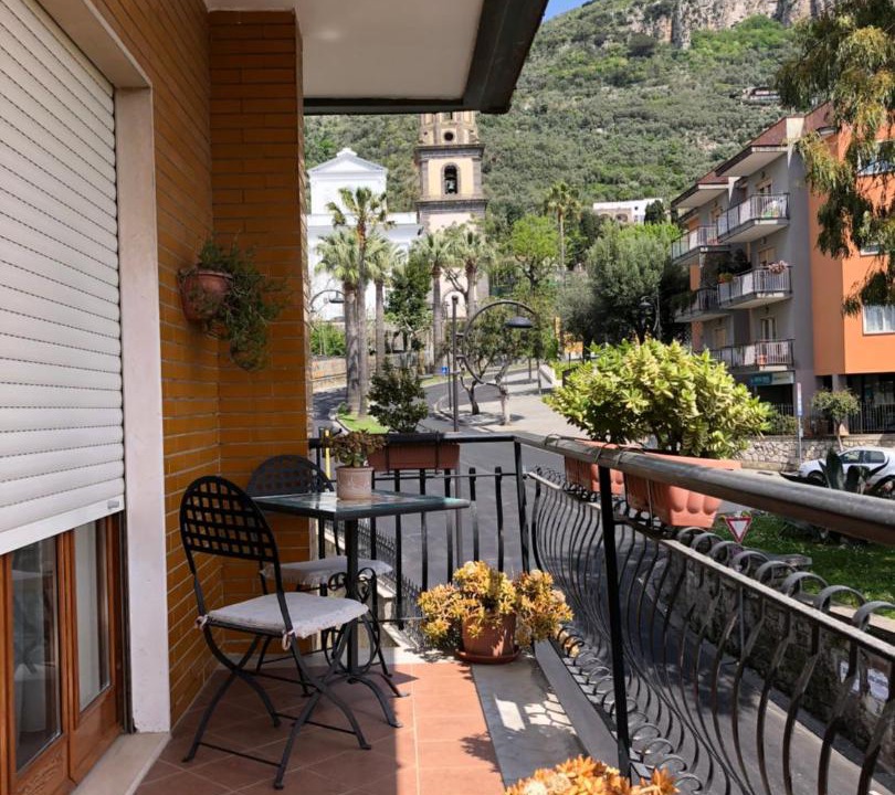 Photo of Patio Balcony in Meta