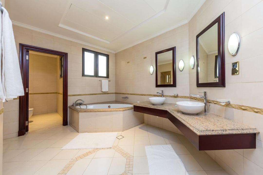 Photo of Bathroom in Palm Jumeirah
