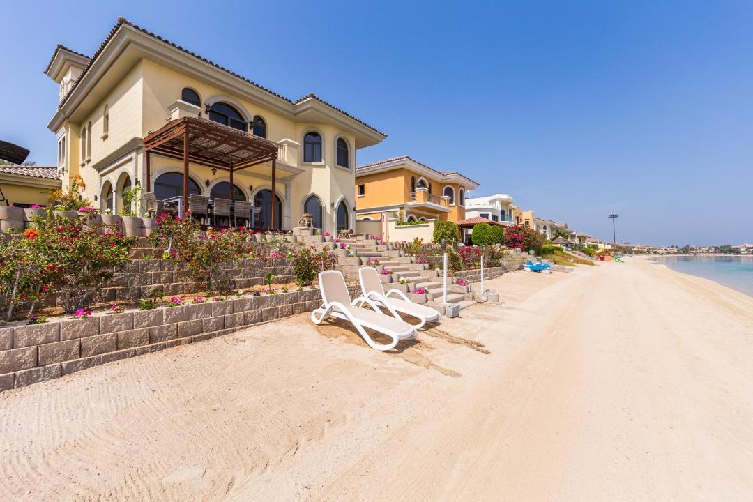 Photo of Buildings in Palm Jumeirah