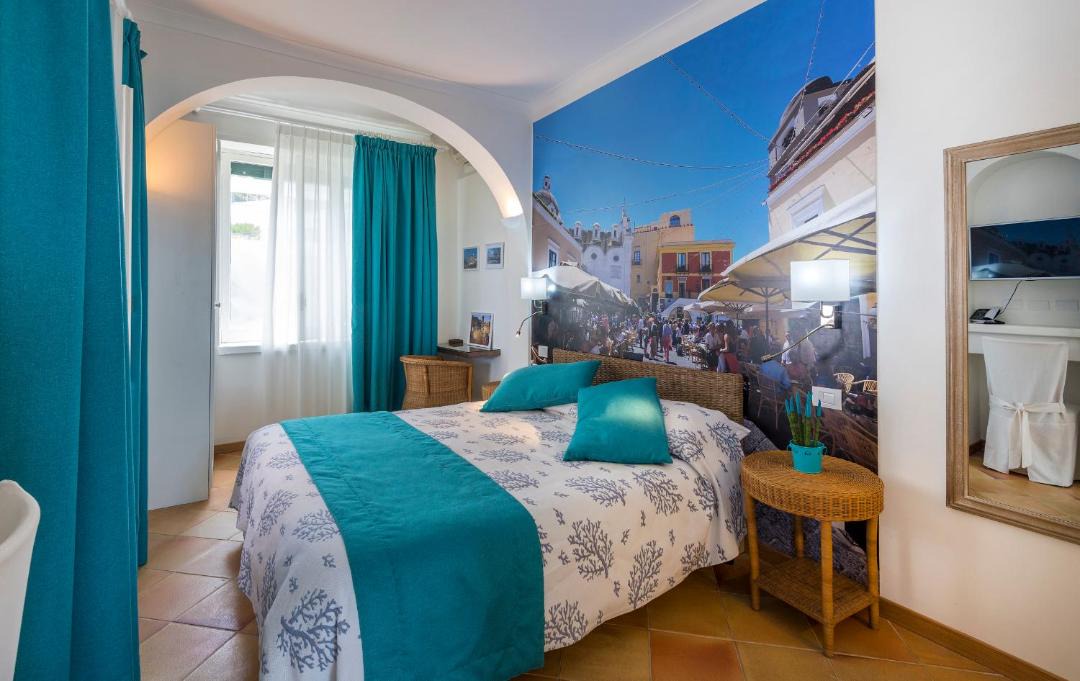 Photo of Bedroom in Capri