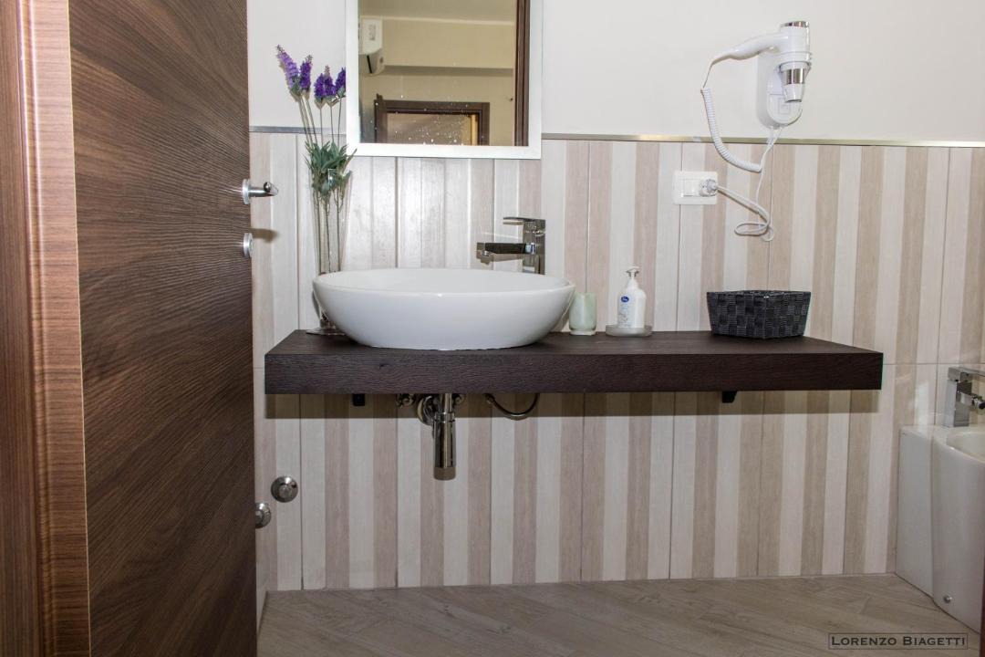 Photo of Bathroom in Gioia Tauro