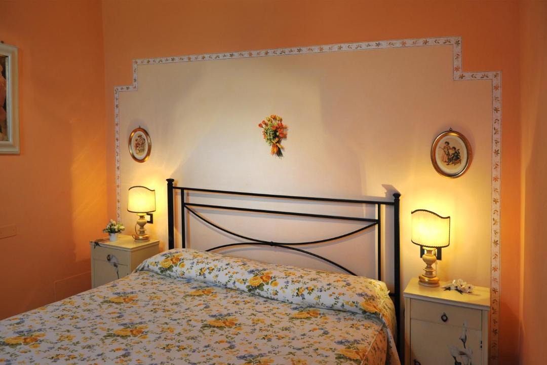 Photo of Bedroom in Poppi