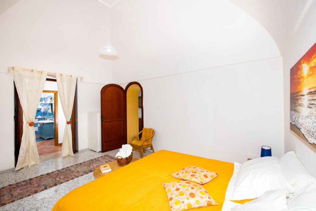Photo of Bedroom in Montepertuso
