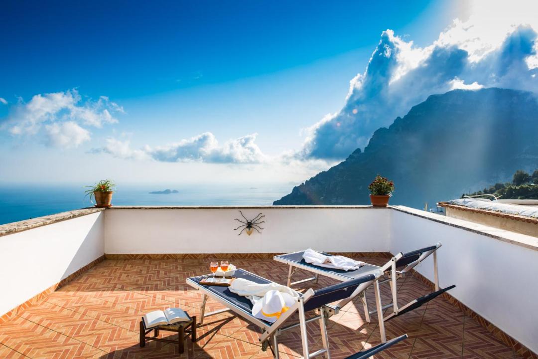 Photo of Patio Balcony in Montepertuso