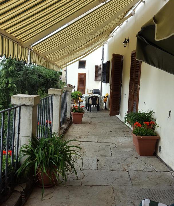 Photo of Buildings in Laterina