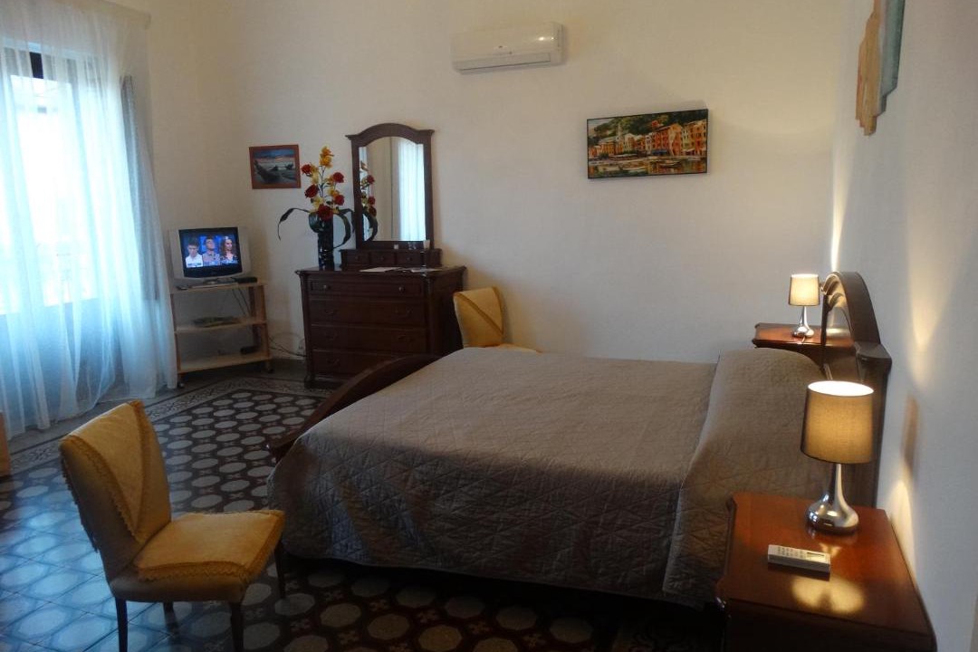 Photo of Bedroom in Roccella Jonica